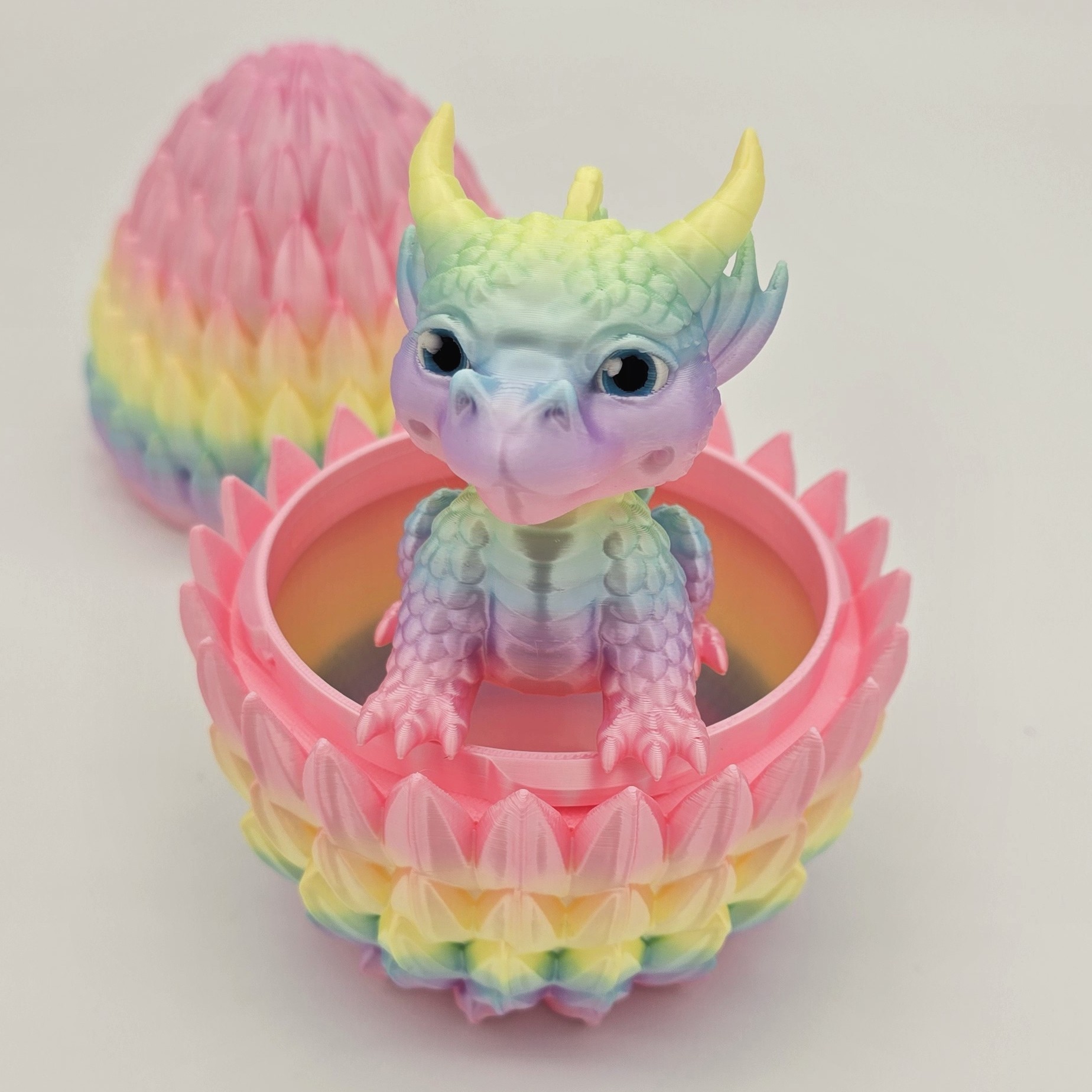 Regenbogen-Drache im Ei Ansicht 4